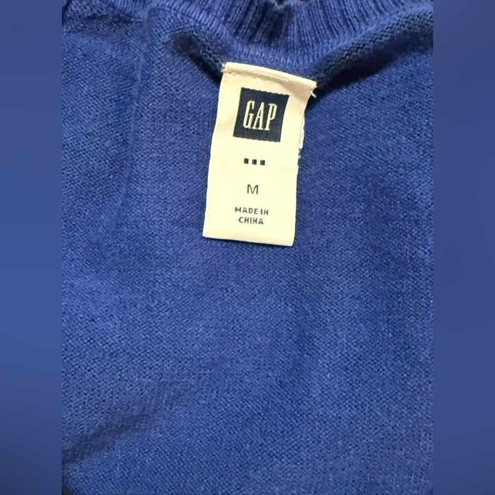 GAP Blue Black Damask V Neck Long Sleeve‎ Knit Top Medium - Picture 6 of 7
